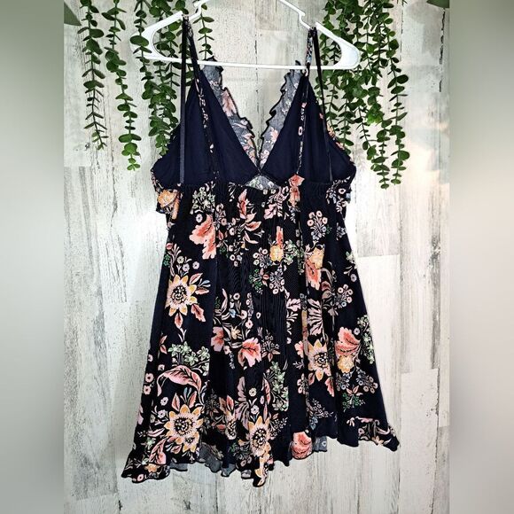 NWOT Free People Cord Looking Glass Mini in Navy/Floral - Picture 10 of 15